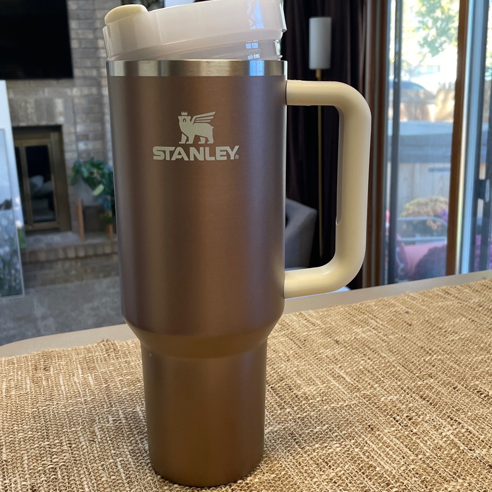 Stanley Cup rose gold - 40oz